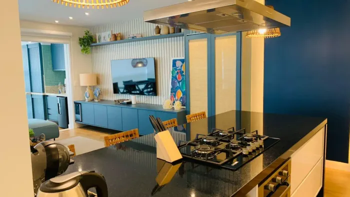 Lindo apartamento à venda Riviera São Lourenço, 158m², 3 suítes, 2 vagas. Condomínio com