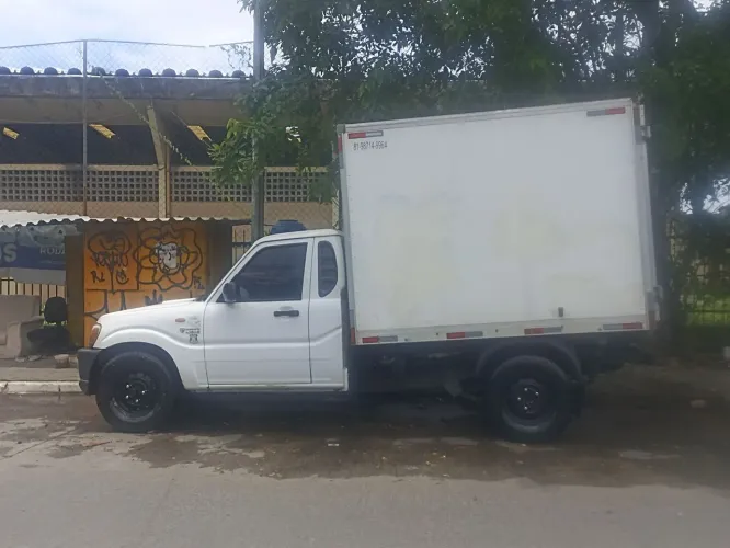 Caminhonete baú 