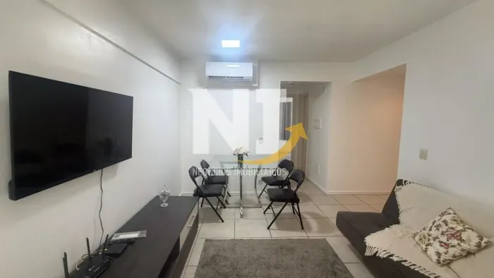 Quarto e Sala em condomínio beira mar R$ 530.000