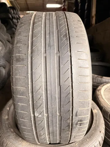 Pneu 245/40/18 Continental