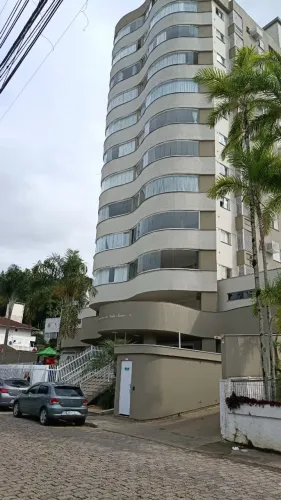 Apto Grande na Vila Nova