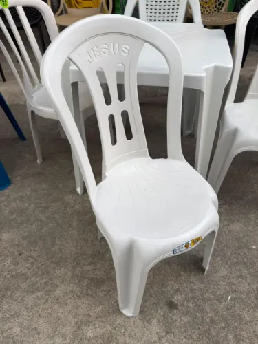Cadeiras plástica DIRETO DA FÁBRICA
