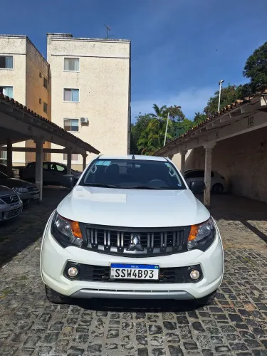 Mitsubishi L200 Triton Sport GL 2.4 Diesel 2024