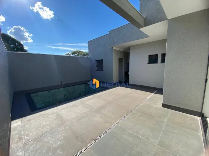 Casa com 3 Suítes à venda, 146 m² por R$ 950.000 - Parque das Grevíleas - Maringá/PR