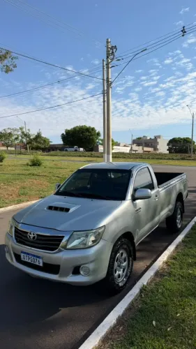 Toyota Hilux CS D4-d 4X4 3.0 TDI Dies. Mec. 2015