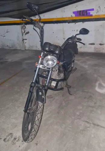 Vendo intruder 125 ano 2013 toda revisada