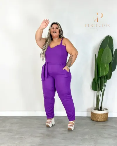 MACACÃO VESTE DO 44 AO 48 ( CONSULTAR CORES DISPONIVEIS)