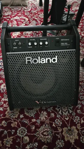 AMPLIFICADOR BATERIA ELETRÔNICA ROLAND PM-100