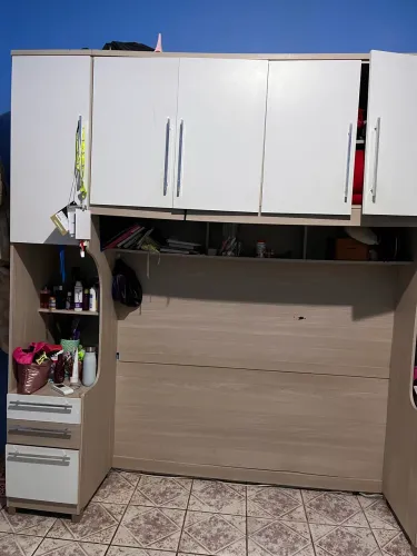 Guarda roupa ponte
