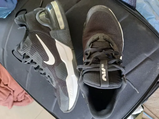 TÊNIS AIRMAX NIKE TAM39