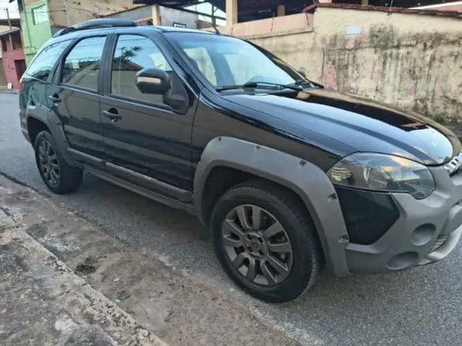 Fiat Palio Weekend Adventure Locker 1.8 Flex 2020