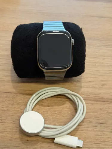 Apple Watch Series 10 Titânio Natural 46mm GPS + Link Bracelet