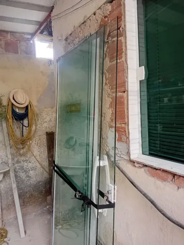 Porta de vidro 2.50 X 2.10