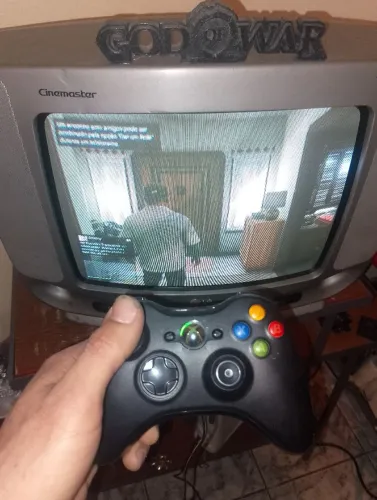 Xbox 360 funcionando perfeitamente.