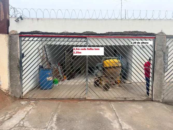 Portão grande e social