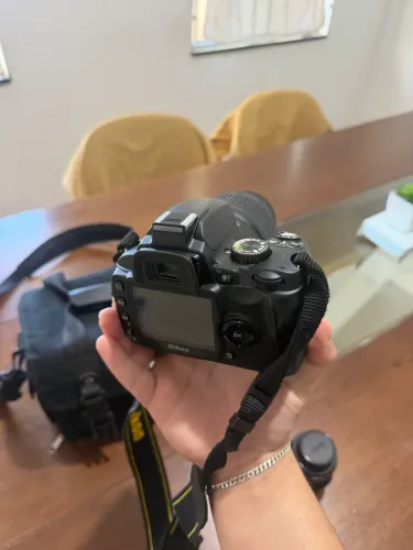 Vendo kit Nikon D60