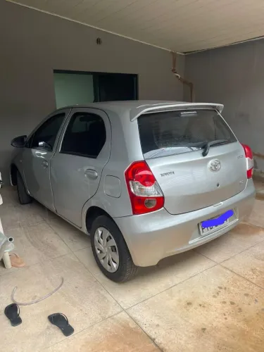 Toyota Etios X 1.3 Flex 16V 5P Mec. 2017