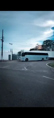 Ônibus