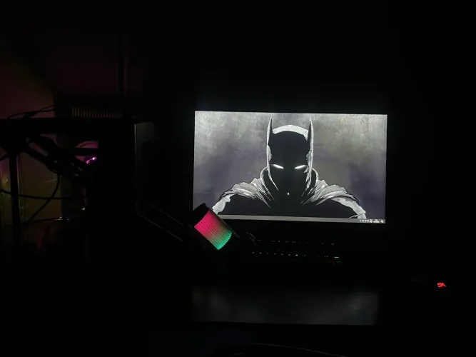 PC GAMER COM MONITOR 144 HZ