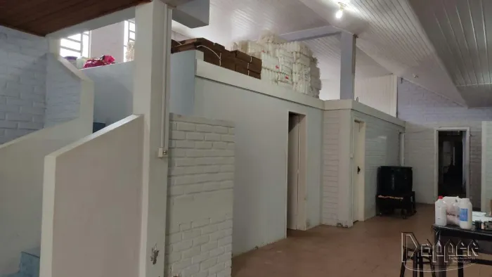 Edifício à Venda com 358m² na Liberdade - Oportunidade Imperdível!