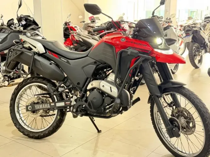 YAMAHA XTZ 250 LANDER 2025