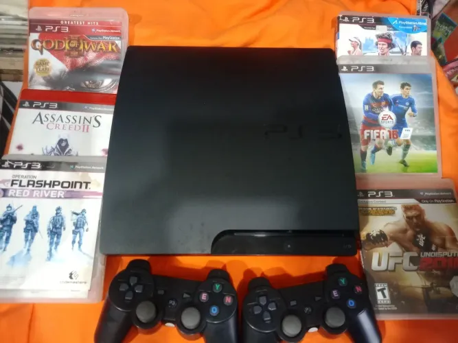PS3 COM 6 JOGOS E 2 CONTROLES