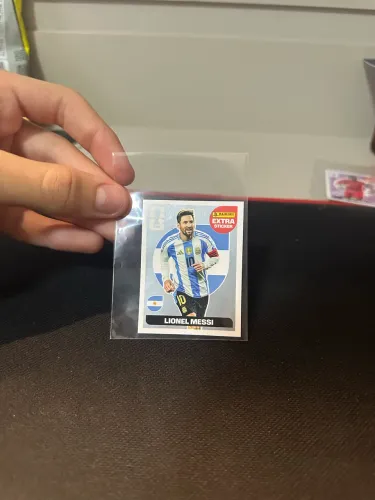 Figurinha legend Lionel messi prata