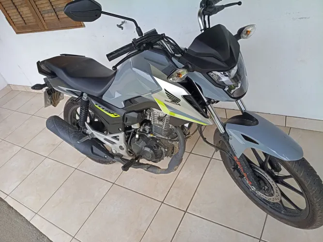 Titan 160 muito nova 