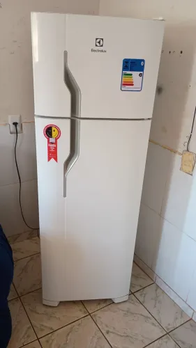 Geladeira Electrolux dúplex
