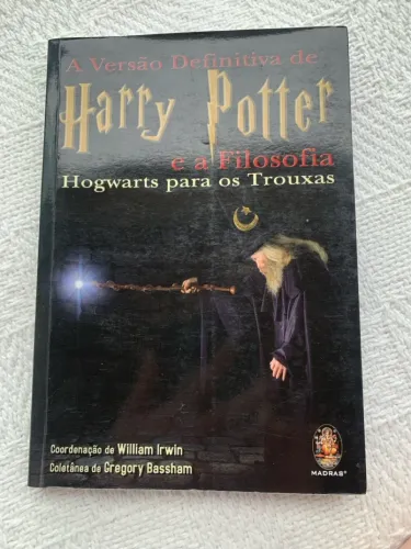 Livro a versão deginitiva de harry potter e a filosofia