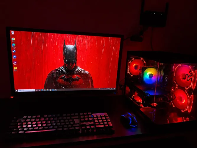 PC Gamer i5 9400F + RX 580 Red Devil 8GB (RARIDADE) | 16GB RAM | SSD + HD | Completo!