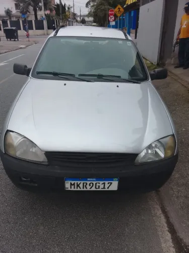 Ford Courier 1.6 L/ 1.6 Flex 2012