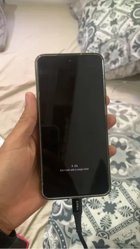 Celular iphone S21 Fe usado