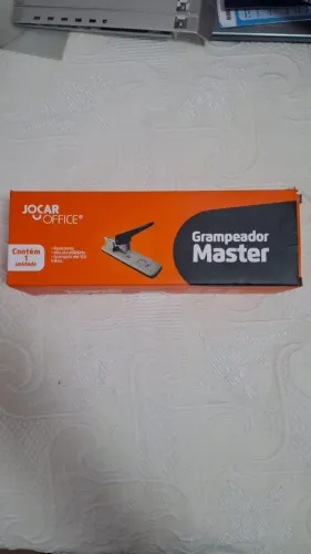 Grampeador Master Resistente Até 100 Folhas Jocar Office Cor Preto