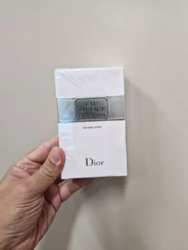 VENDO PERFUME EAU SAUVAGE 100ML