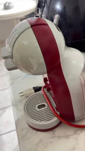 Cafeteira Nescafé Dolce Gusto da Arno