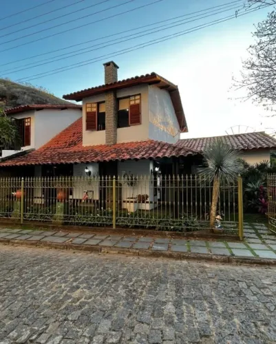 Casa, Residencial, 3 dormitórios - 282m² - faça sua proposta