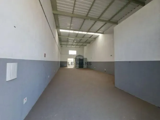 Barracão para alugar em Piracicaba, Vila Industrial, com 160 m²