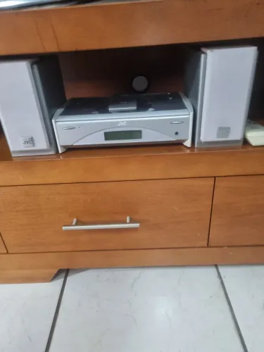 Vendo aparelho som , rádio e CD