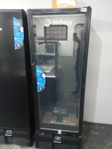 NZ. Freezer vertical porta de vidro 570L Imbera
