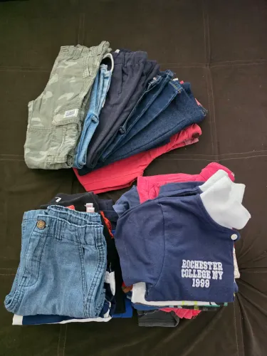 Roupas infantis semi novas + 30 peças 4-5 4-5 Anos.(criança)