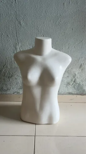 Manequins