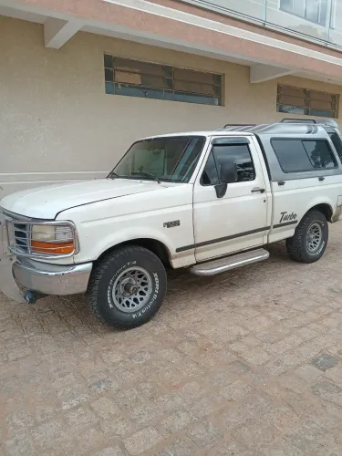 Ford F-1000 XLT 4X4 Diesel Turbo 1998