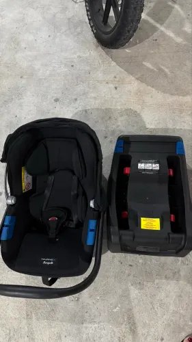 Bebê conforto Burigotto com base