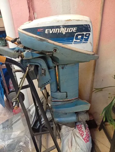 Motor envirude de 15 hp