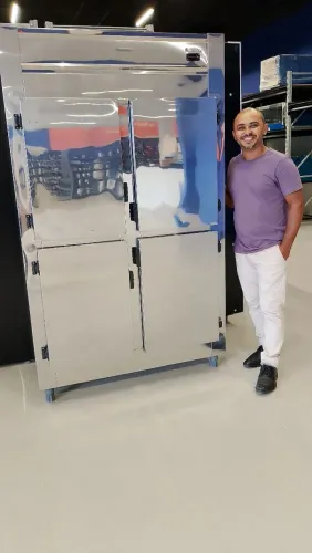 GELADEIRA COMERCIAL INOX 04 PORTAS 1.044 LITROS GELOPAR