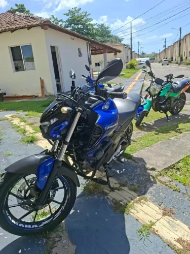 LINDA E EM EXCELENTE ESTADO -  Yamaha Fazer Fz15 150 Flex 2023