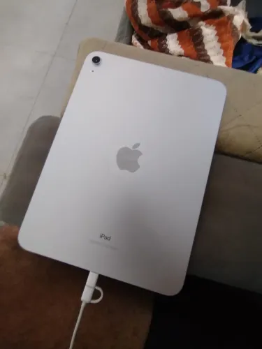 iPad 10