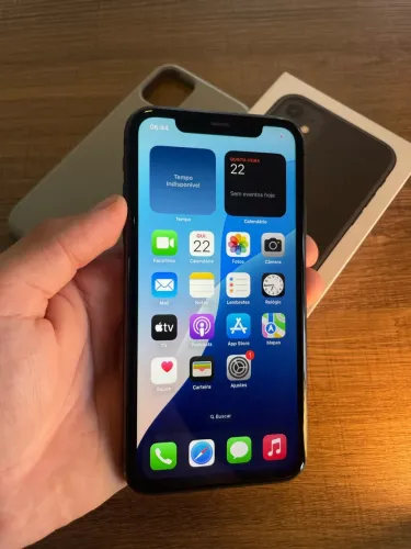 Vendo iPhone 11 todo original 