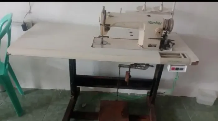 Máquina em ótimo estado Valor inicial 900 Reais preço a combinar..